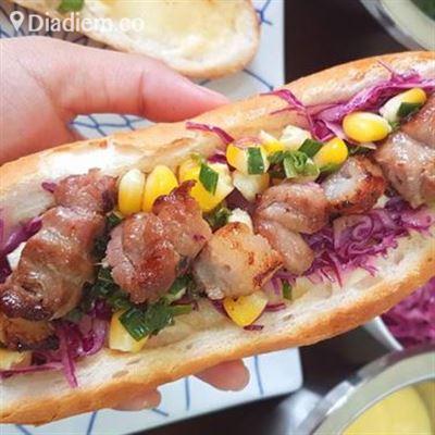 Bánh Mì Cô Nga