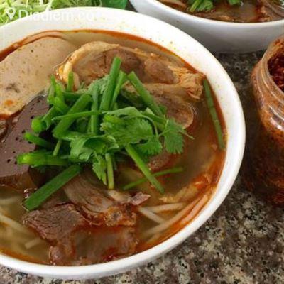Bún Bò Huế Lê Hồng Phong