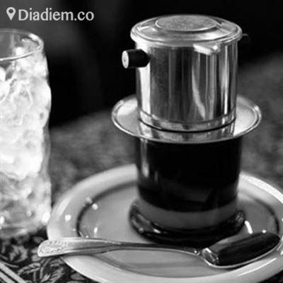 Cô Gái Cafe