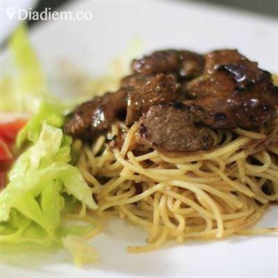 Con Bò Cười – Beefsteak, Mỳ Ý & Cơm Chiên