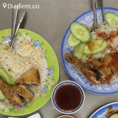 Đức Nghi – Cơm Chiên Gà Xối Mỡ