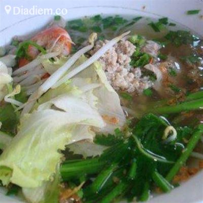 Hạnh Vy – Bánh Canh Hủ TIếu