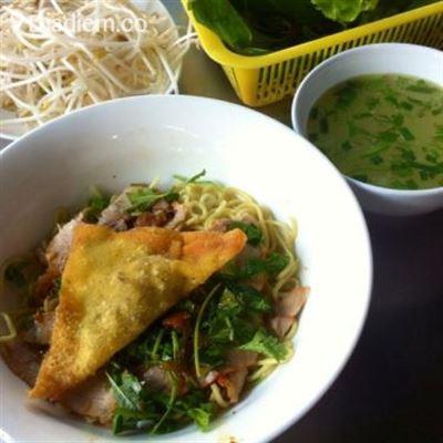 Hủ Tiếu Mì & Hoành Thánh
