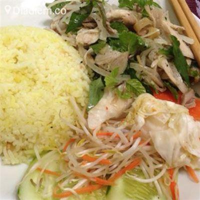 Minh Thư – Cơm Gà Tam Kỳ