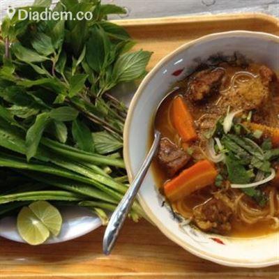 Nhựt Ký – Hủ Tiếu Mì, Bò Kho & Xíu Mại