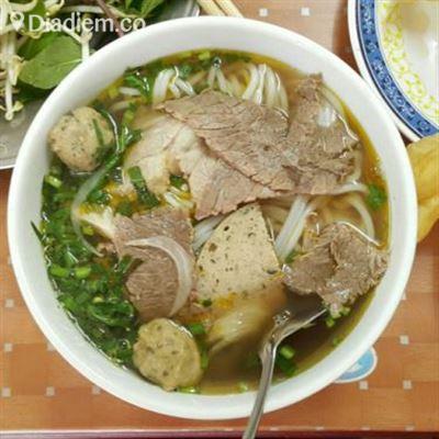 O Hương – Bún Bò Huế, Bánh Bèo & Phở Bò
