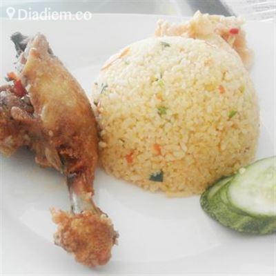 Phượng Hoàng 7 – Cơm Gà Xối Mỡ