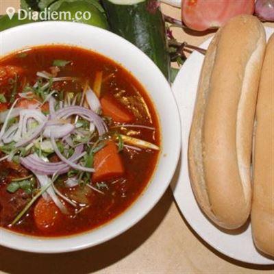Quán Ăn Việt – Cơm, Hủ Tiếu & Bò Kho