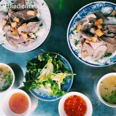 Quán Mẫn – Bánh Hỏi Lòng Heo
