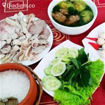 Quê Nhà – Cơm Niêu Và Các Món Ăn Gia Đình