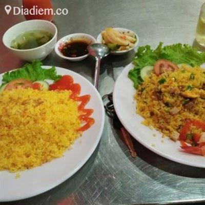 Song Toàn Quán – Cơm Chiên Dương Châu & Mì Xào Giòn