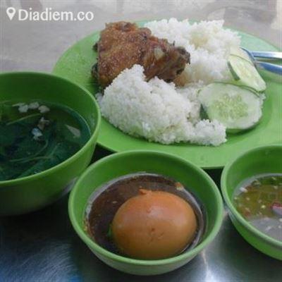 Tâm Phúc – Cơm Tấm & Bún Thịt Nướng