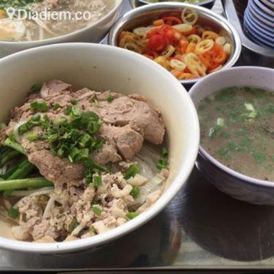 Tiệm Mì Quảng Châu
