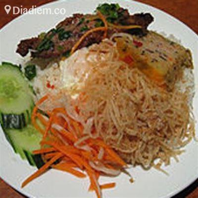 Tình Đồng Chí – Cơm & Phở