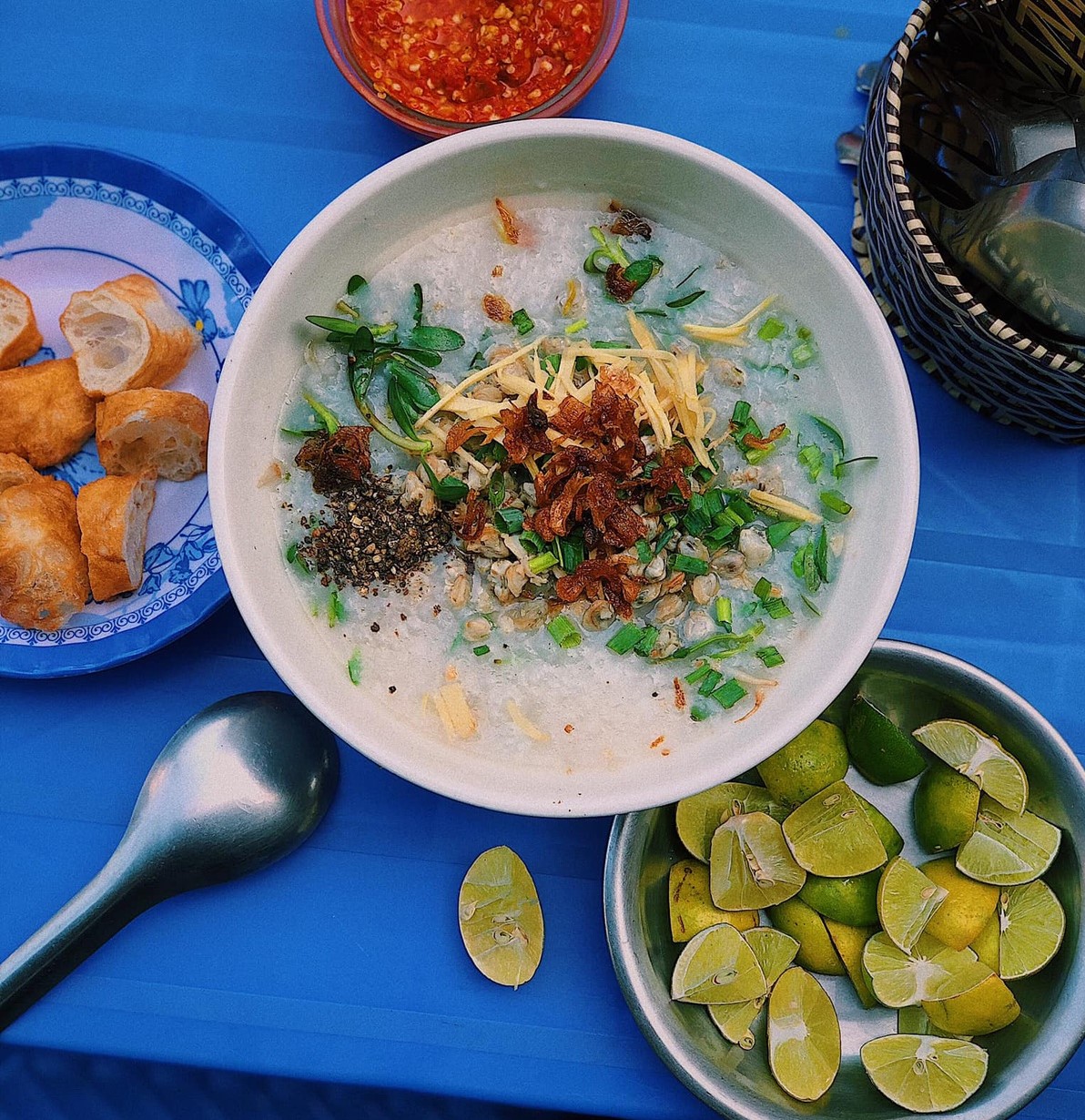 Top 10 món ăn ngon nhất “đỉnh nhất” khu ẩm thực Hồ Thị Kỷ, TP. Hồ Chí Minh
