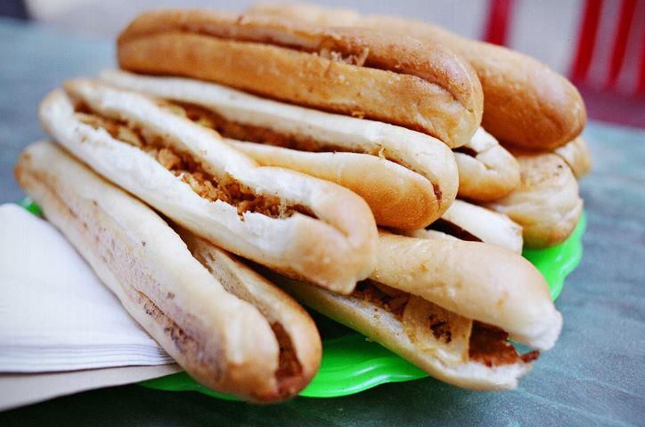 Top 8 địa chỉ mua bánh mì cay ngon nhất Hải Phòng